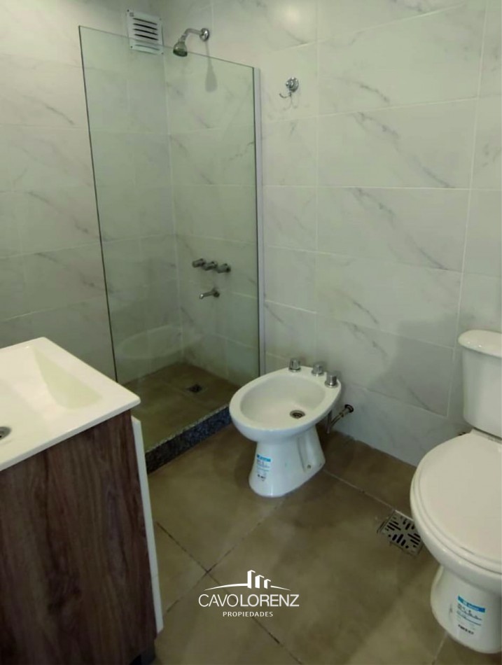 Moreno 2752 -  Impecable departamento de 1 ambiente a la calle reciclado