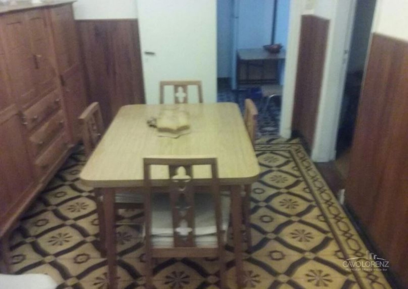 Barrio Las Avenidas -Rafael Del Riego Y Magallanes. Chalet 4 Ambientes con garaje 