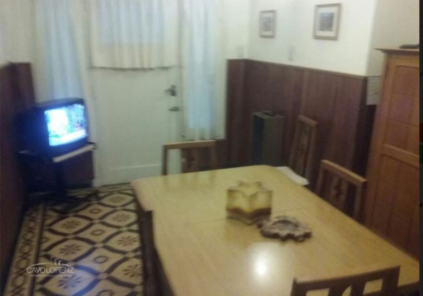 Barrio Las Avenidas -Rafael Del Riego Y Magallanes. Chalet 4 Ambientes con garaje 