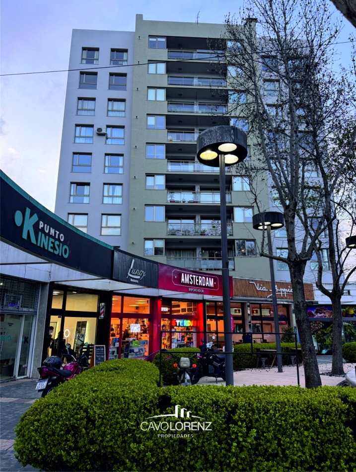 Alquiler- Alberti casi Cordoba - impecable 3 ambientes con cochera