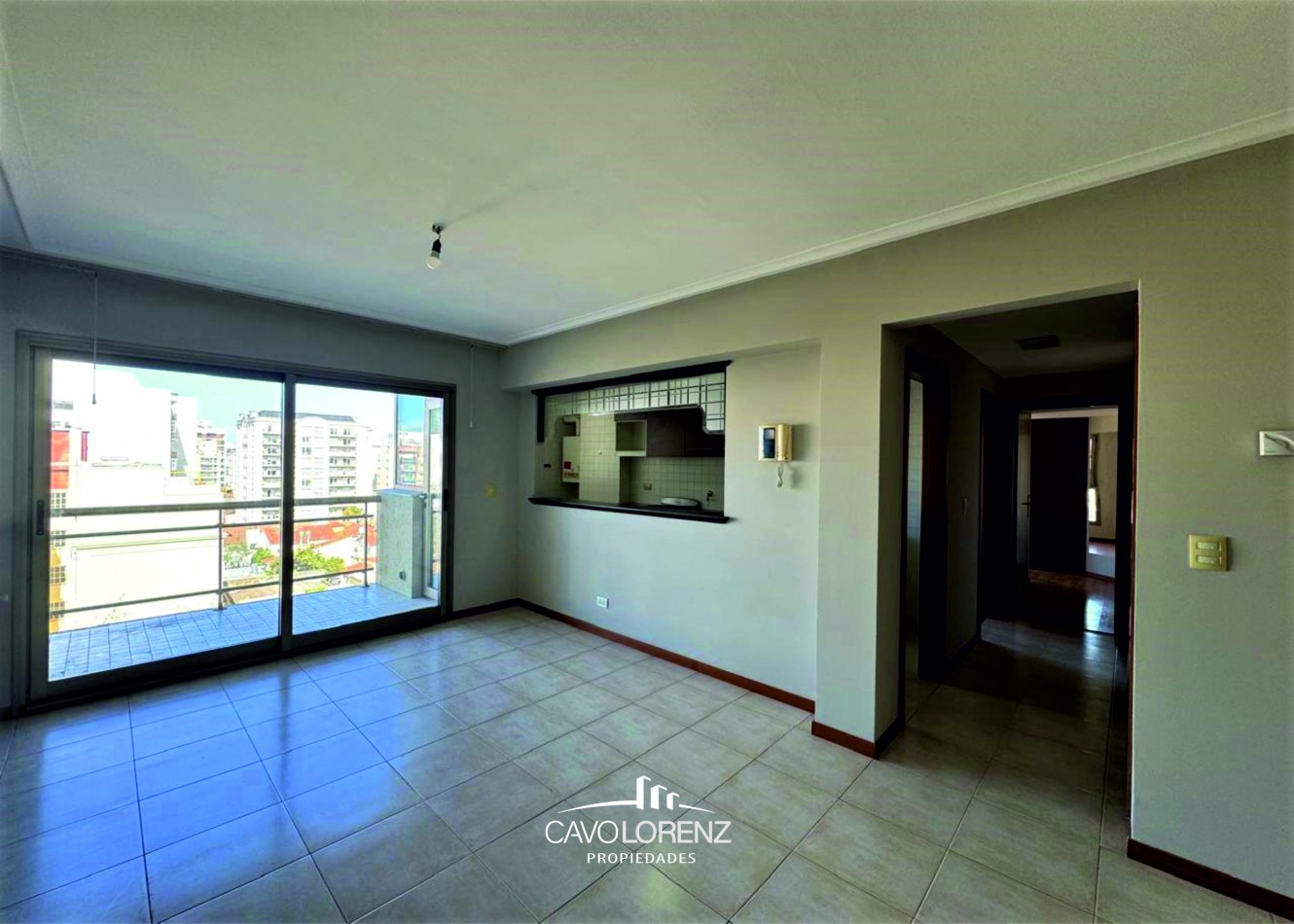 Alquiler- Alberti casi Cordoba - impecable 3 ambientes con cochera