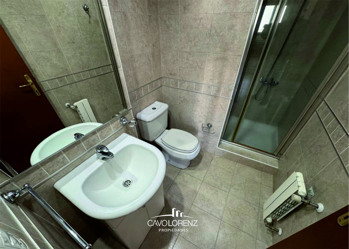 Alquiler- Alberti casi Cordoba - impecable 3 ambientes con cochera