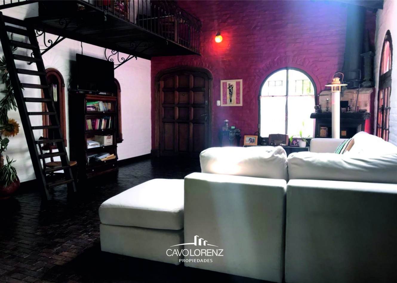 Parque Luro -Magnifico chalet de estilo de 4 ambientes con garaje y jardin