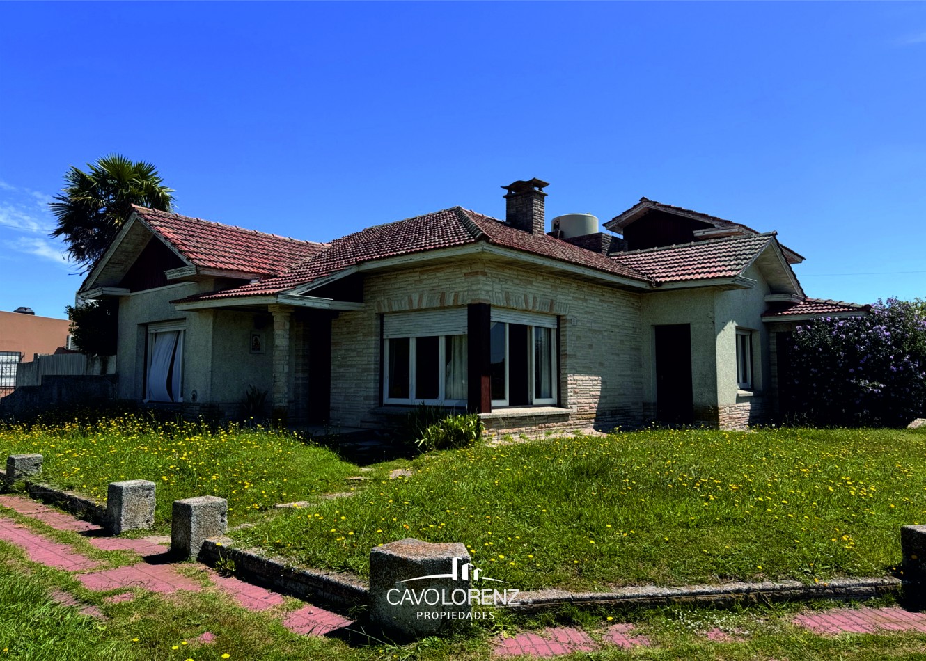 Coronel Vidal -Hermoso chalet 5 ambientes en excelente estado