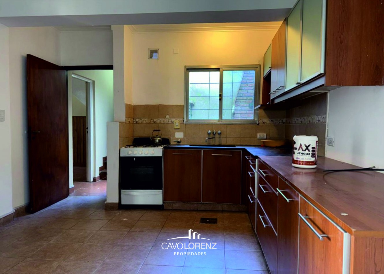 San Jose -Dorrego 3069 - Chalet 5 ambientes con garaje y terraza