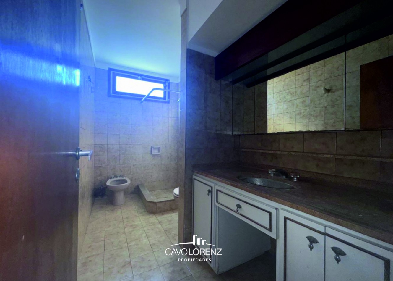 San Jose -Dorrego 3069 - Chalet 5 ambientes con garaje y terraza