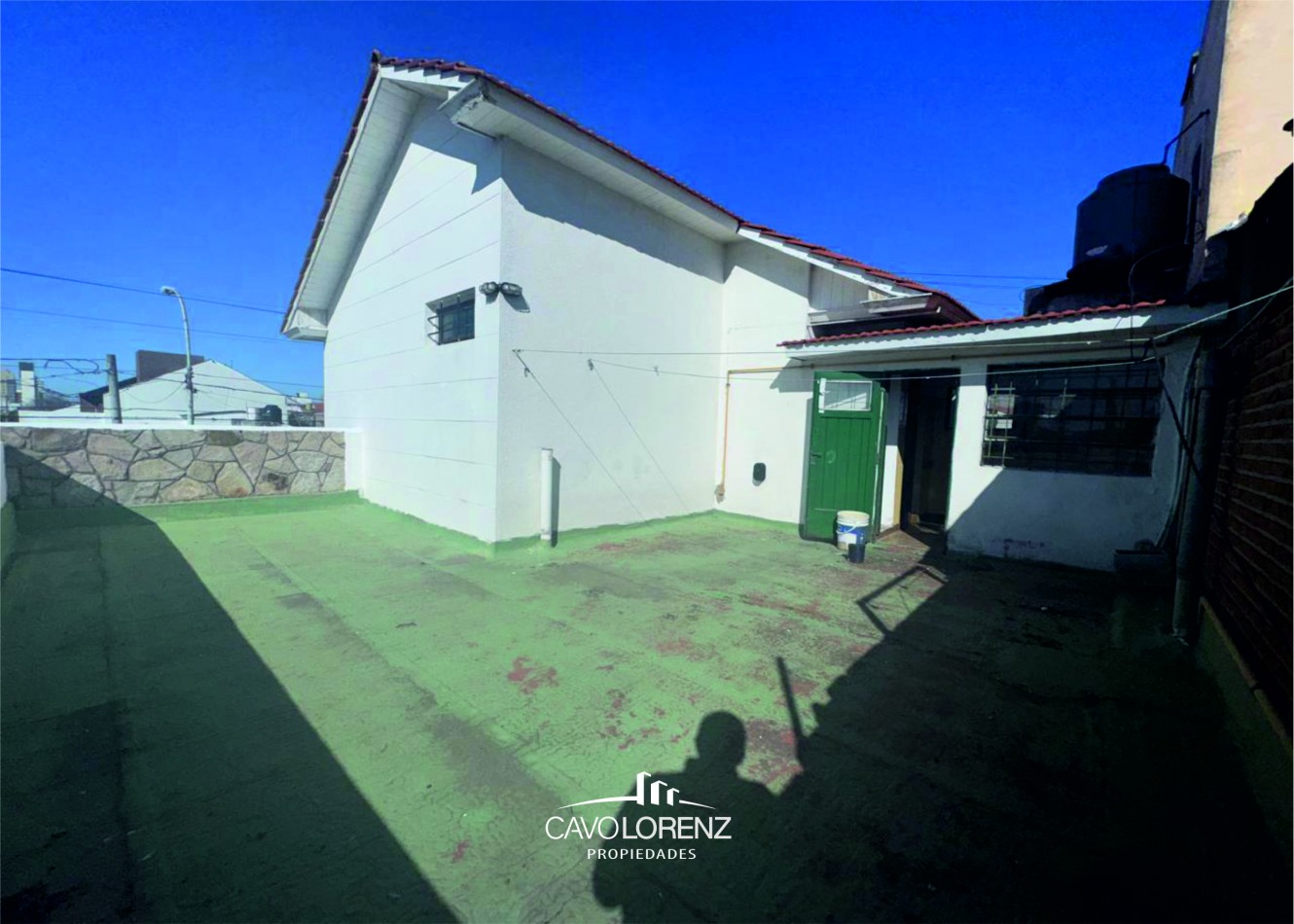 San Jose -Dorrego 3069 - Chalet 5 ambientes con garaje y terraza