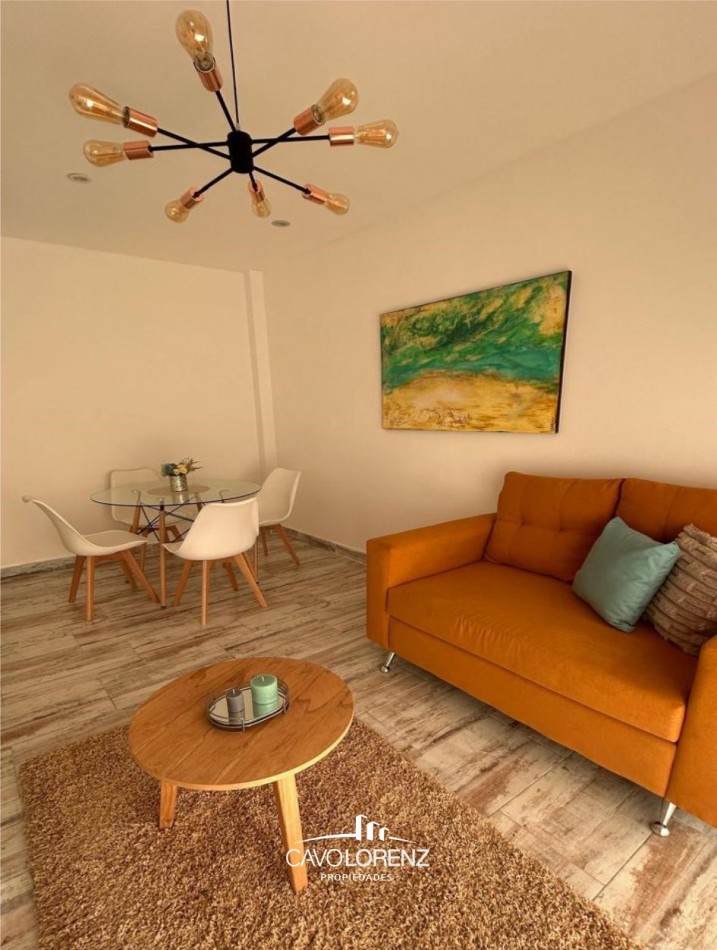 Santa Fe 1870 - Excelente  Dep. 2 ambientes con dependencia, al frente con balcon - con opcion cochera fija