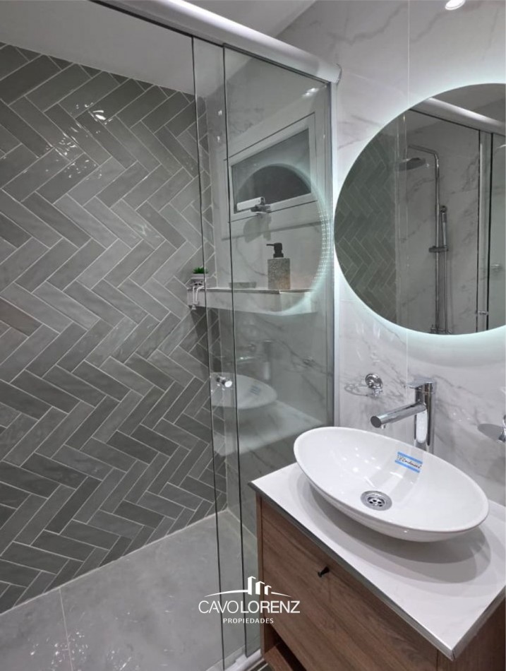 Impecable departamento 2 Ambientes al Frente con balcon - A Nuevo!