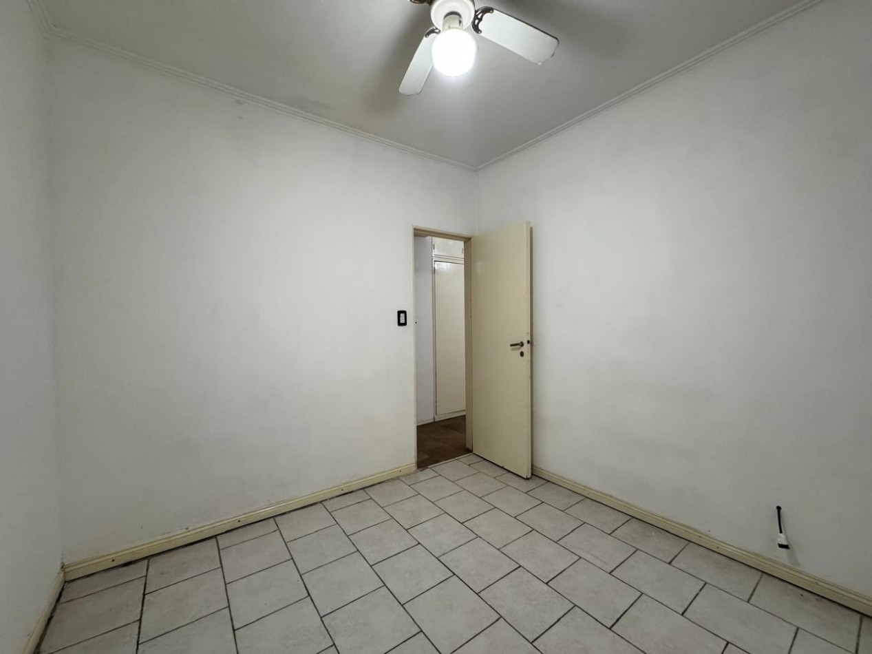 Las Heras 2370 -  Dep. dos ambientes interno