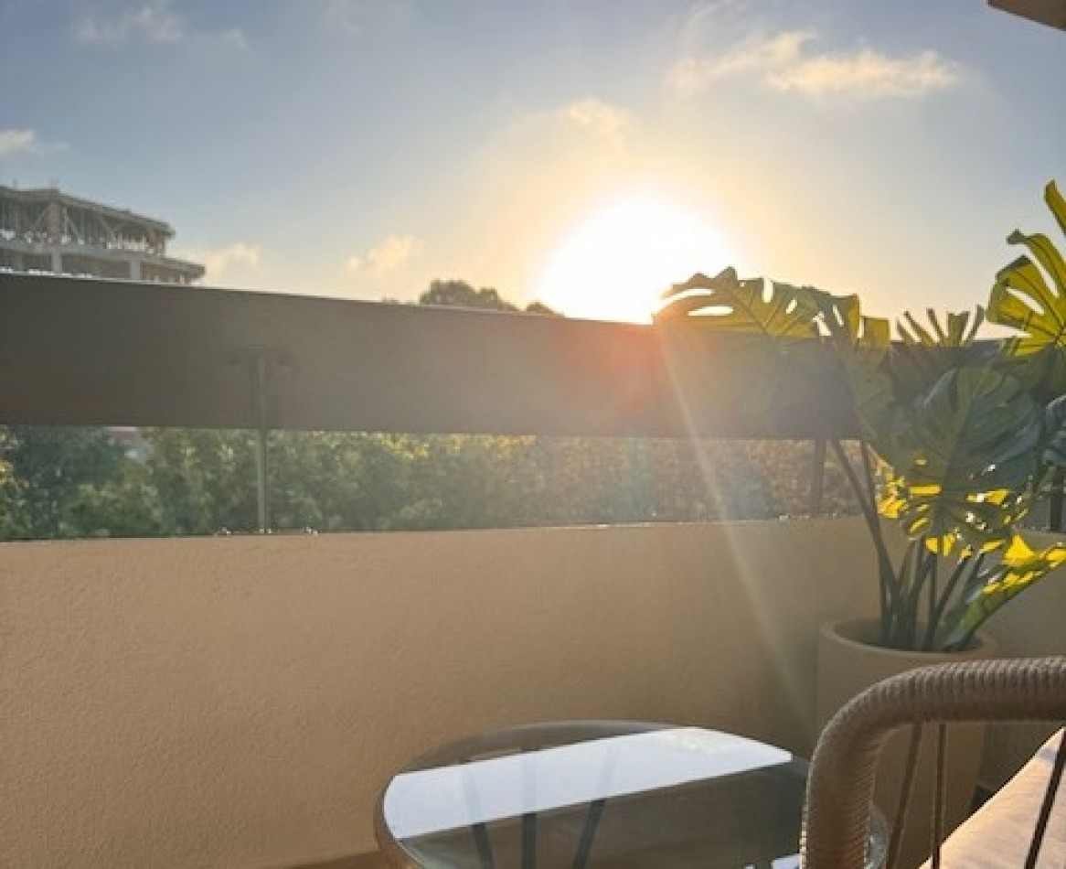 Playa Grande -Saavedra 279 - Alquiler temporario-Exclusivo Dpto 2 Amb.c/Cochera y balcon  a la calle  - SOLO P/ADULTOS