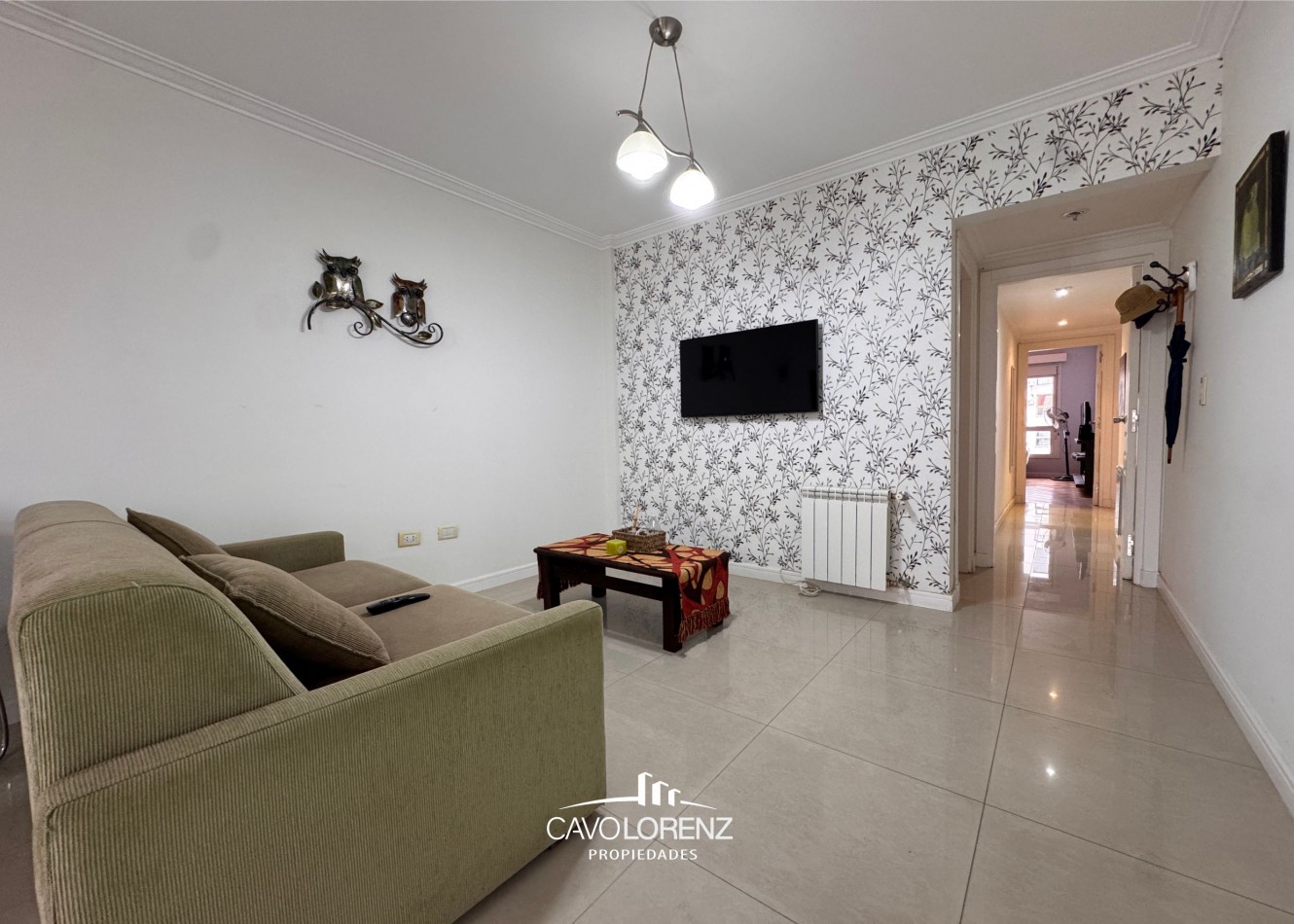 Gascon 651 - Magnifico tres ambientes con cochera descubierta y baulera