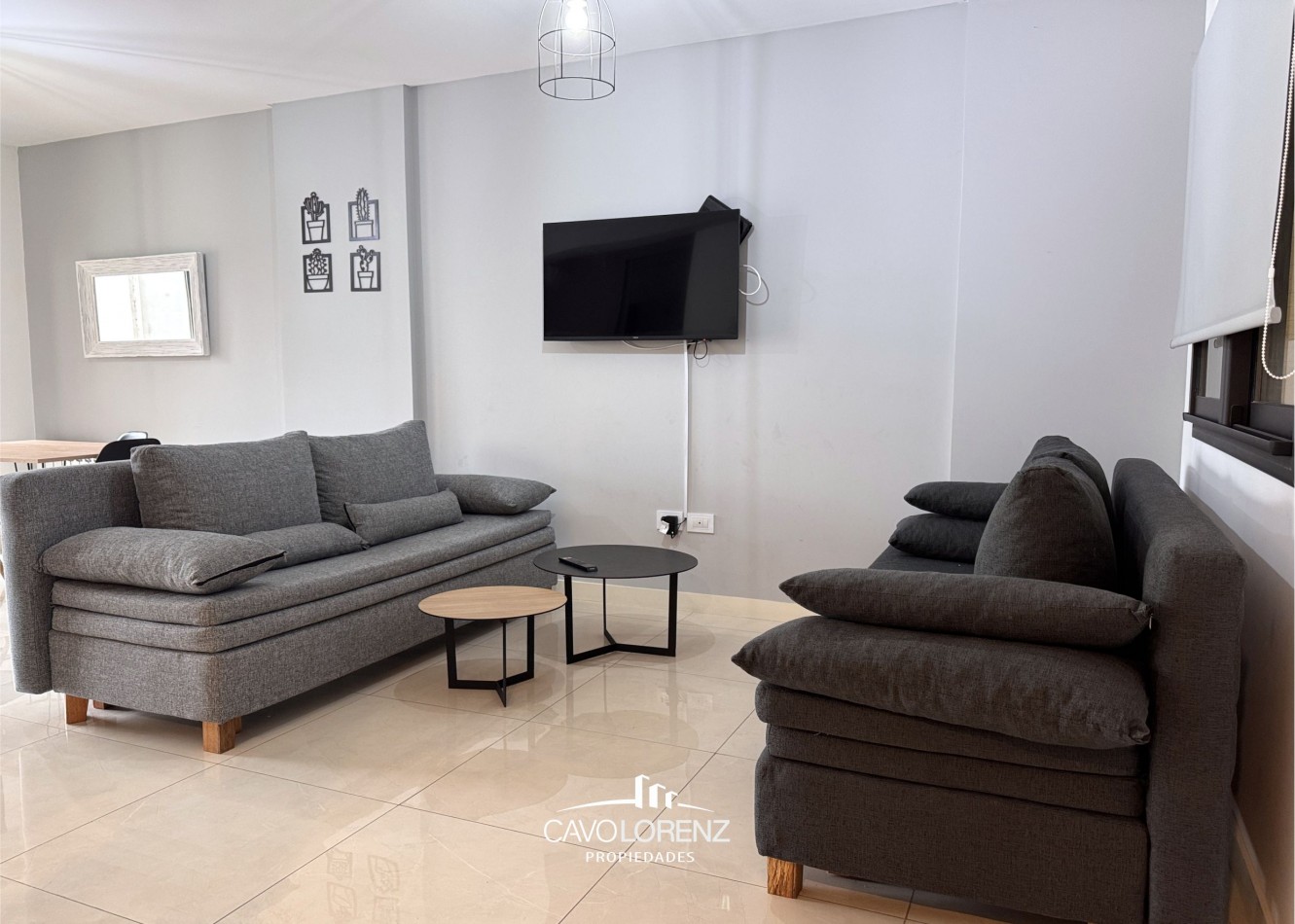 Alquiler- La Rioja 1235- Departamento de 1 amb. equipado, amoblado y con parrilla