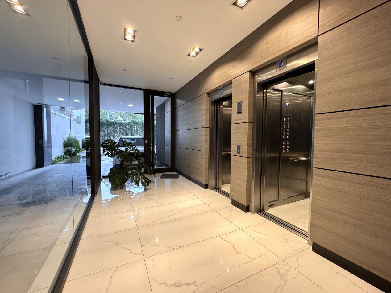 Alquiler- La Rioja 1235- Departamento de 1 amb. equipado, amoblado y con parrilla