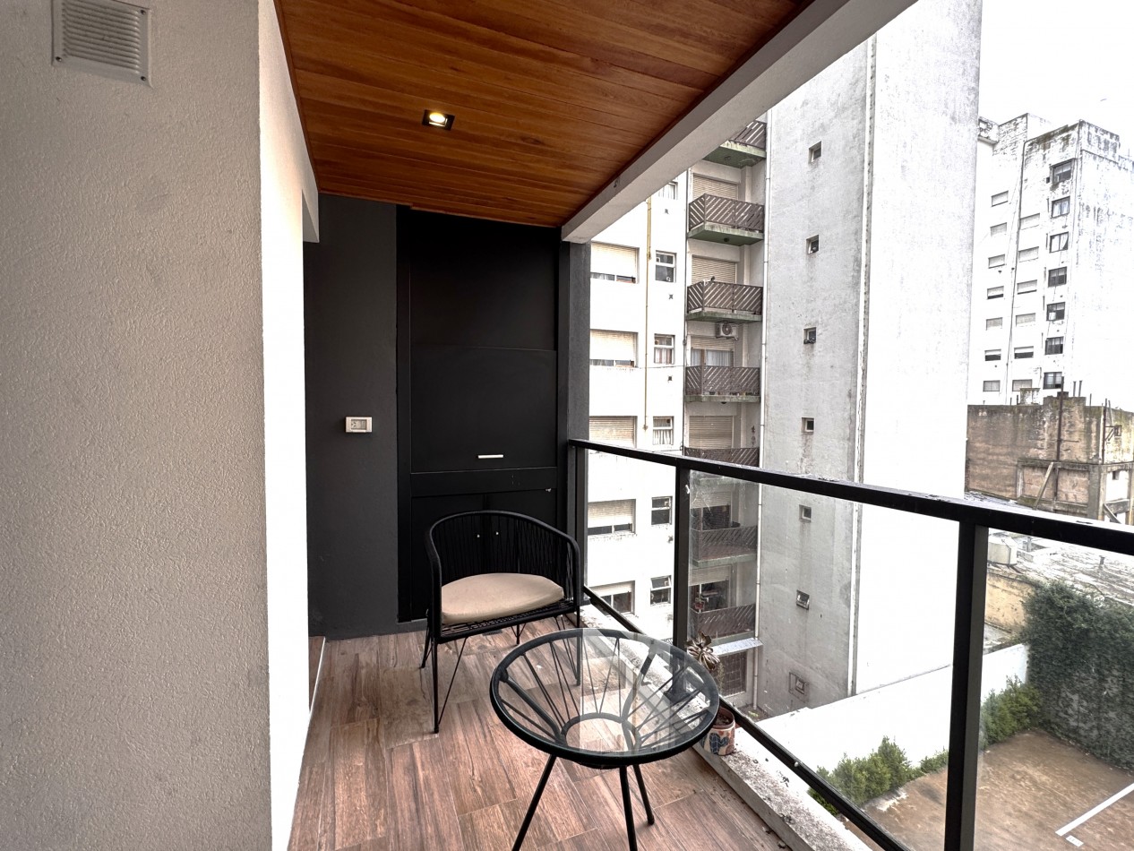 Alquiler- La Rioja 1235- Departamento de 1 amb. equipado, amoblado y con parrilla