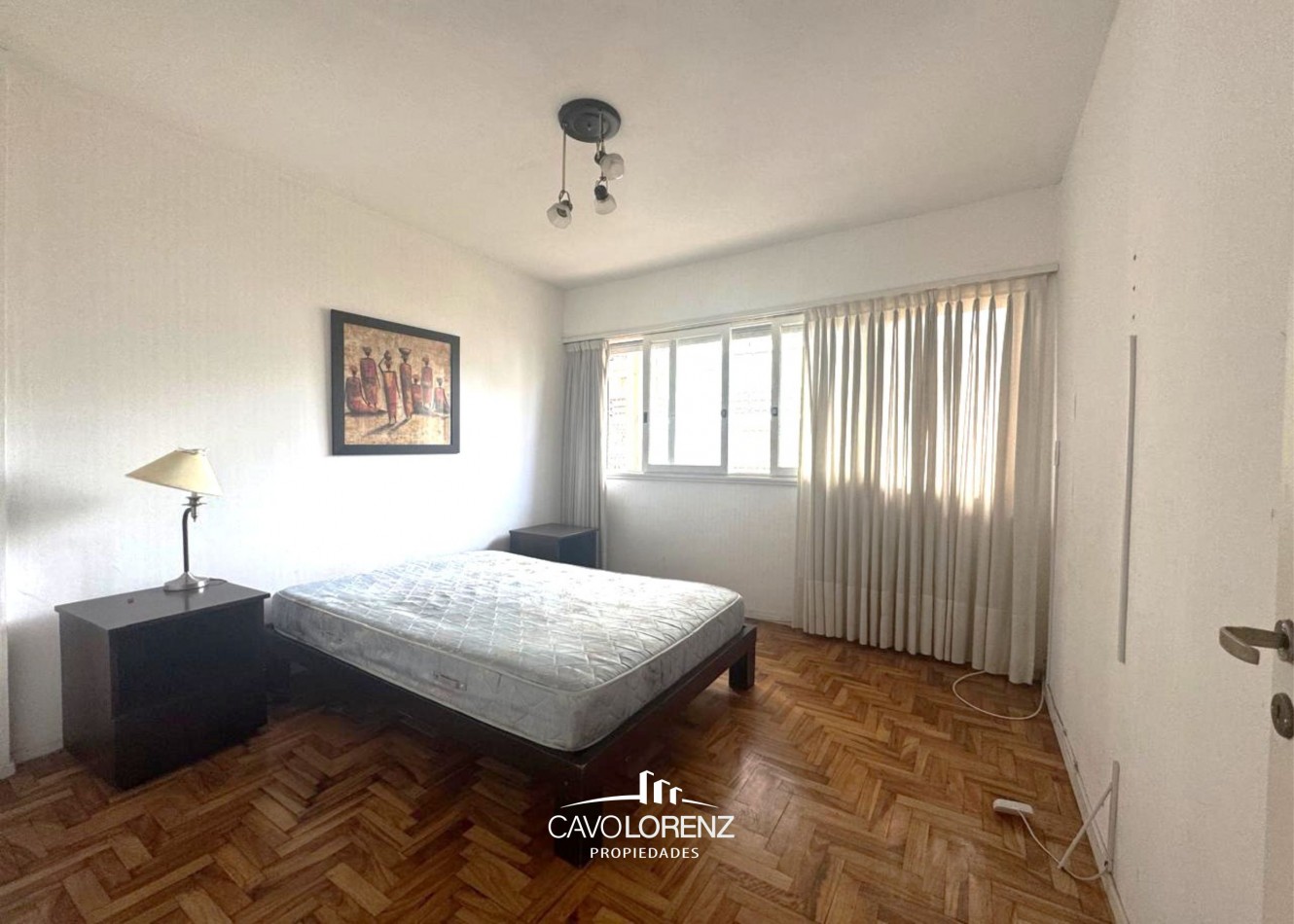 Santiago del estero 1789 - Departamento 3 ambientes a la calle - OPRTUNIDAD