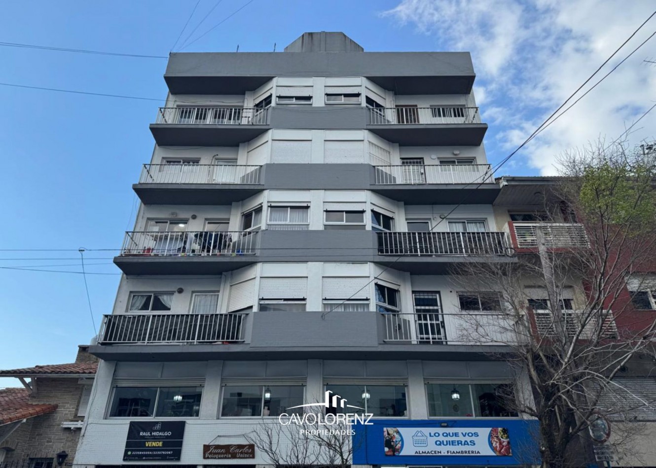 Garay 2533 - Excelente Departamento de 3 ambientes reciclado con gran terraza propia