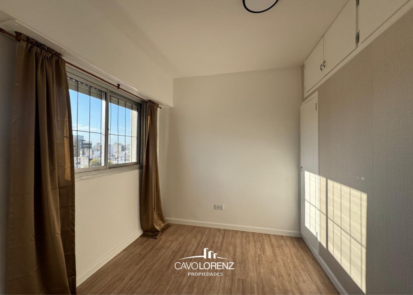 Garay 2533 - Excelente Departamento de 3 ambientes reciclado con gran terraza propia