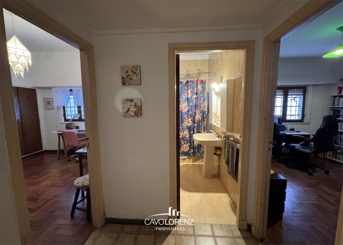 La Perla, Brandsen 3729 - Hermoso chalet de 4 ambientes con dependencia, parque, quincho y garaje