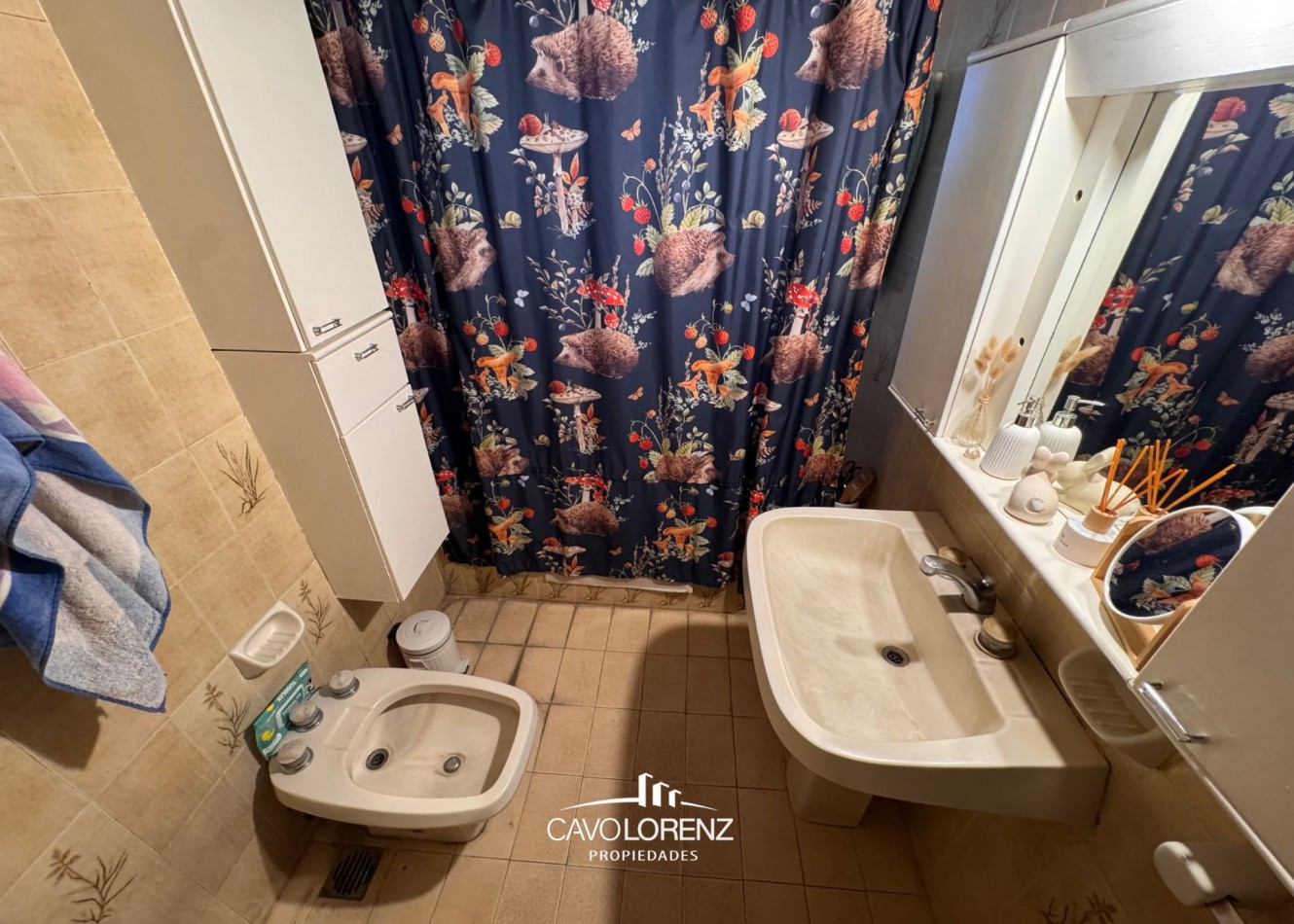 La Perla, Brandsen 3729 - Hermoso chalet de 4 ambientes con dependencia, parque, quincho y garaje