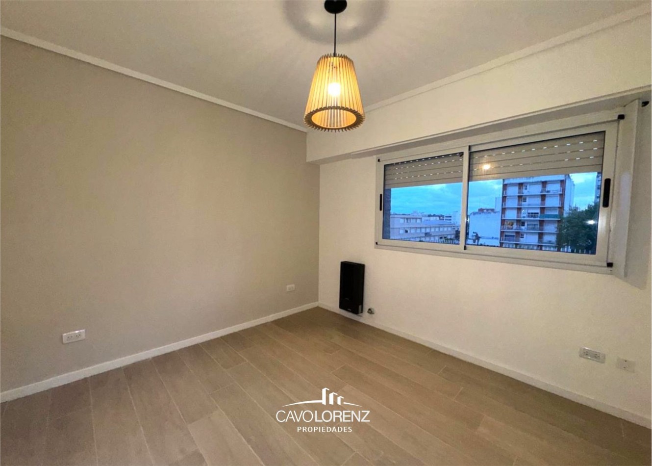 Zona Guemes - Gascon 1436 - Impecable departamento 2 ambientes con cochera, balcon y baulera totalmente reciclado