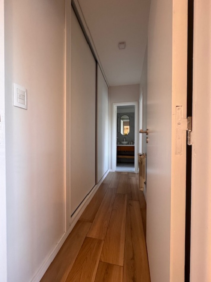 Playa Grande -Saavedra 279 - Alquiler temporario-Exclusivo Dpto 2 Amb.c/Cochera y balcon  a la calle  - SOLO P/ADULTOS