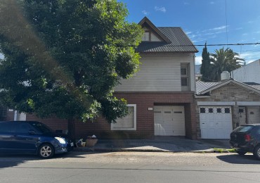 Alquiler - Alvarado 1983 - Alquiler de chalet de 3 ambientes con garaje para 2 dos autos y parrilla